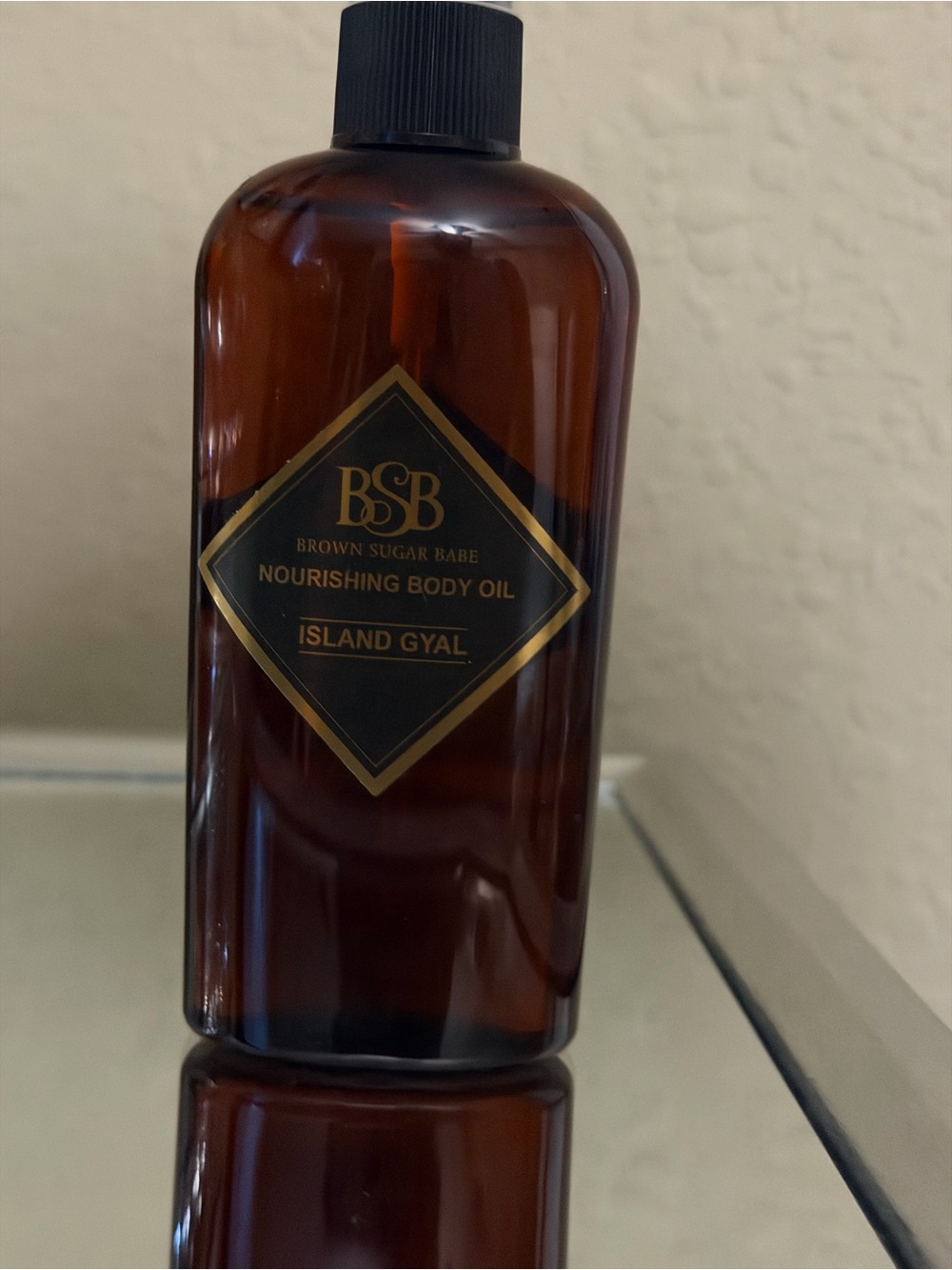 NEW Brown Sugar Babe Nourishing Body Oil - Island Gyal (Amber)